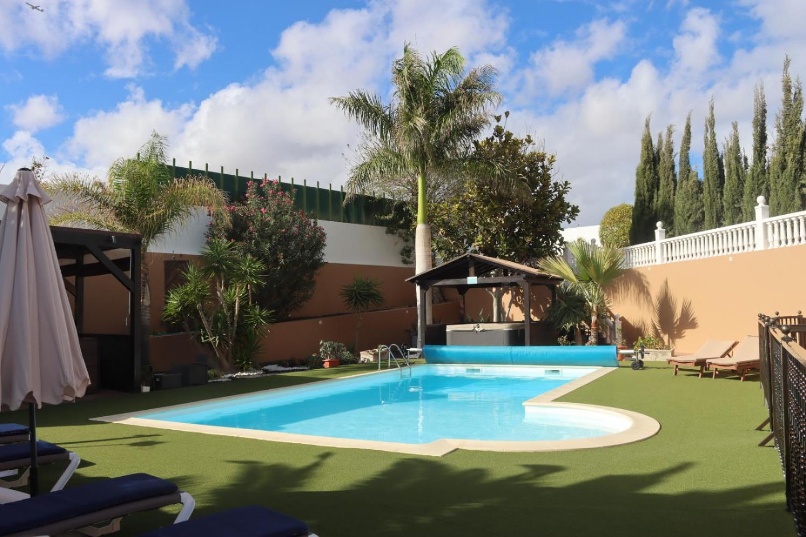De Lujo Que Mira Al Mar Villa La Oliva