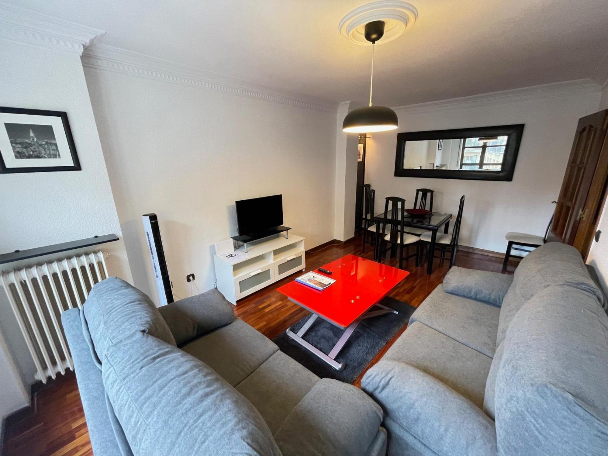 Reyes De Espana / Free Parking & Wi Fi Apartment *