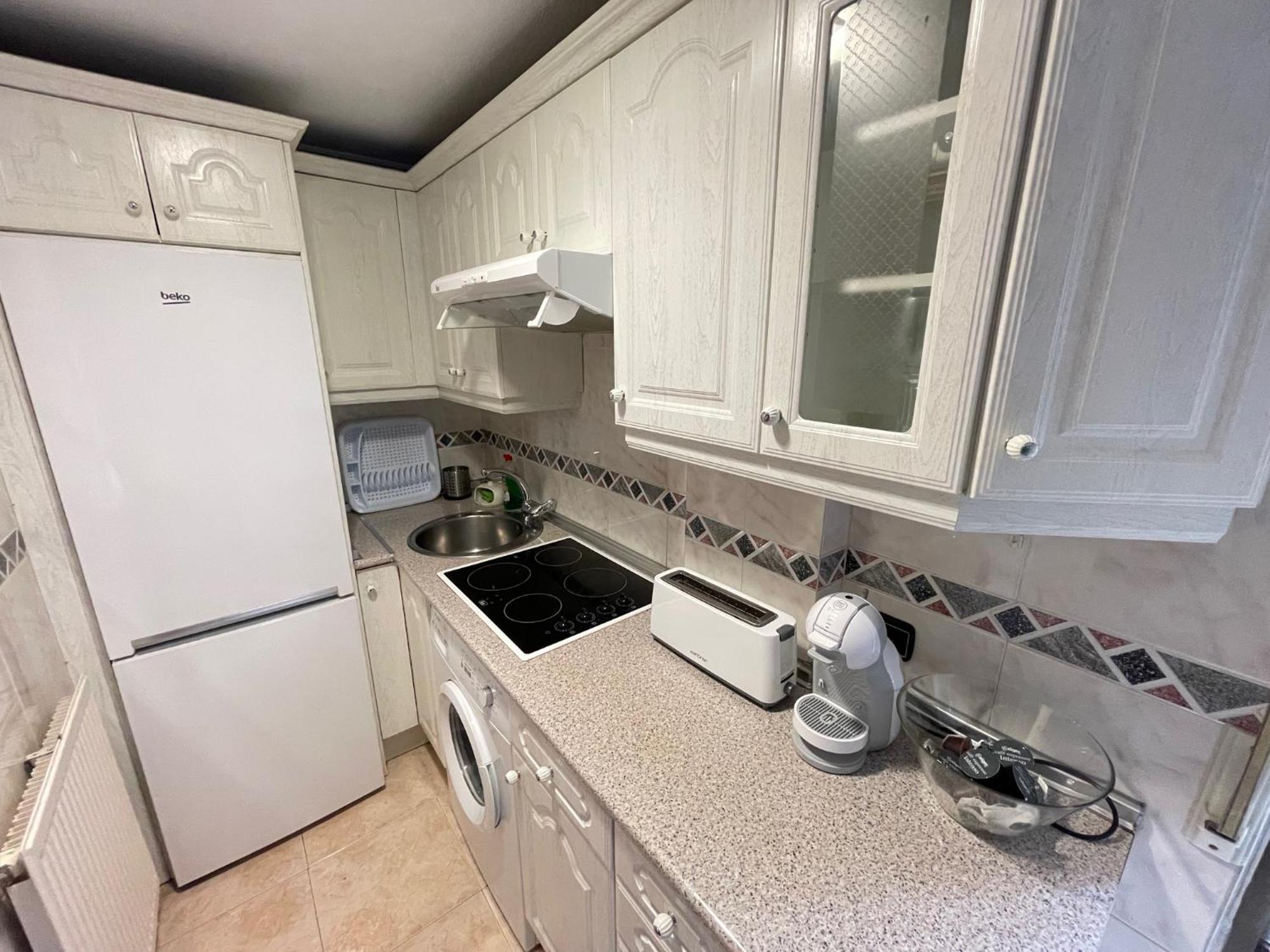 Reyes De Espana / Free Parking & Wi Fi Apartment *