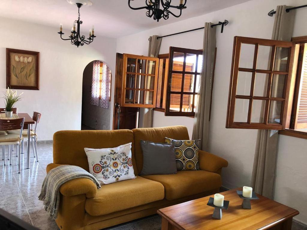 Casa Rosan, Junto A La Caldera De Taburiente * El Paso