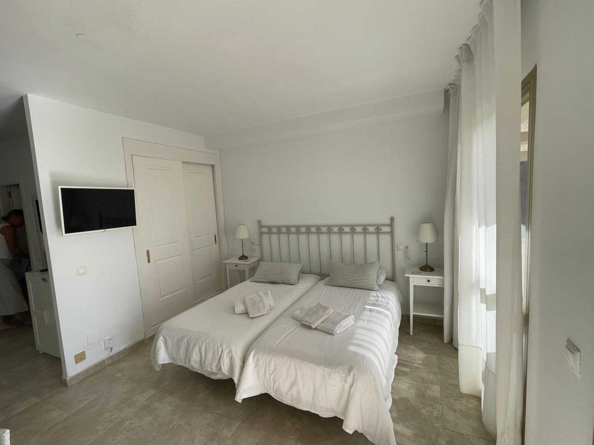 Apartamento Estudio Primera Linea 50 Mtrs Playa. Fibra 600mb *