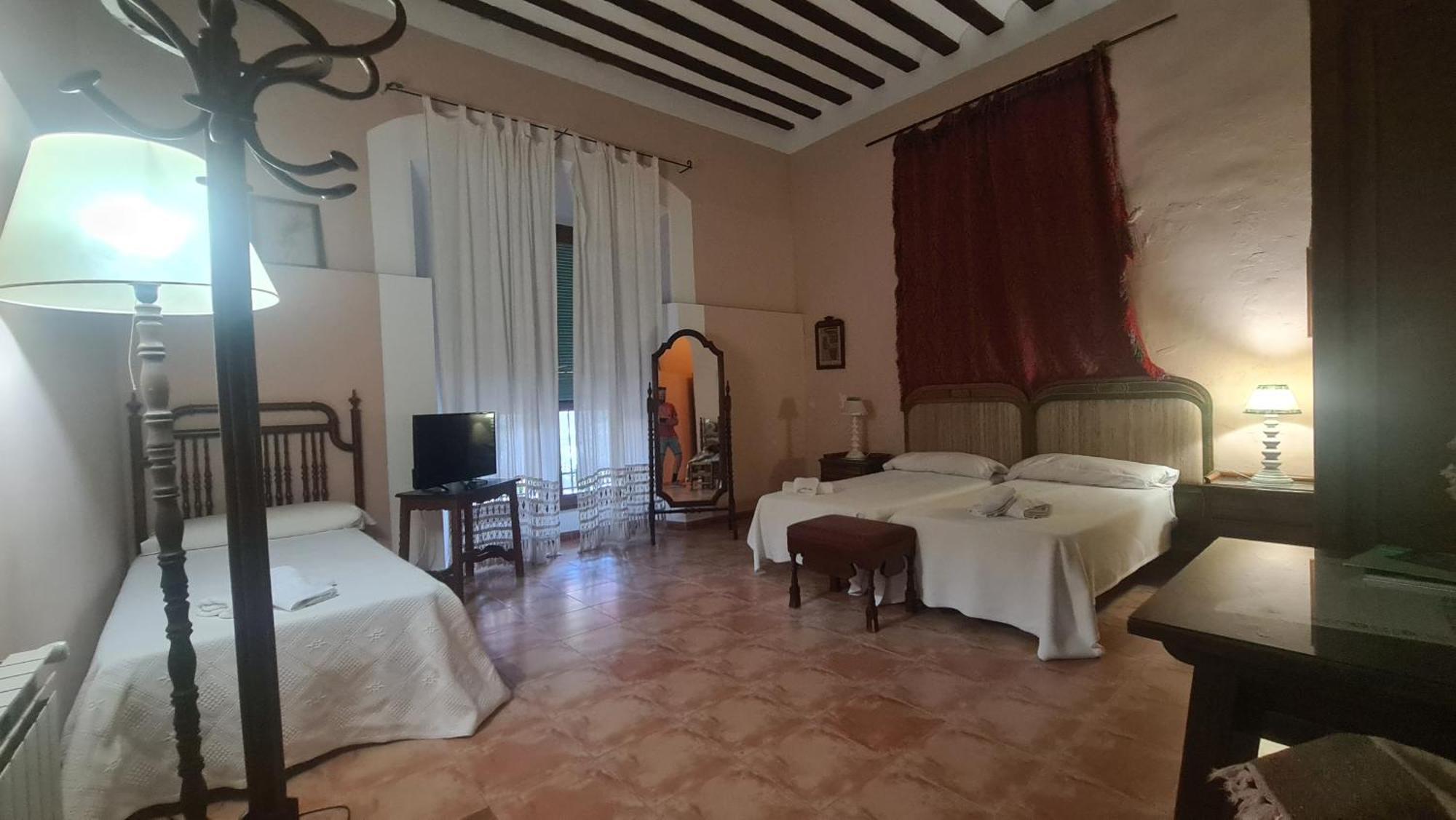 Casa Palacio Conde De Garcinarro Huete