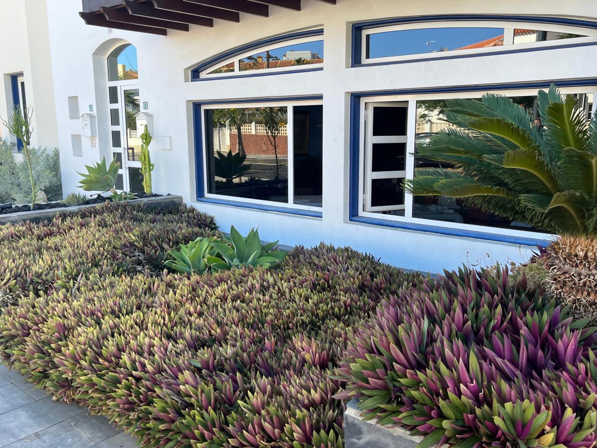 Playa Del Duque-amazing Views 2 Bedroom Apartamento
