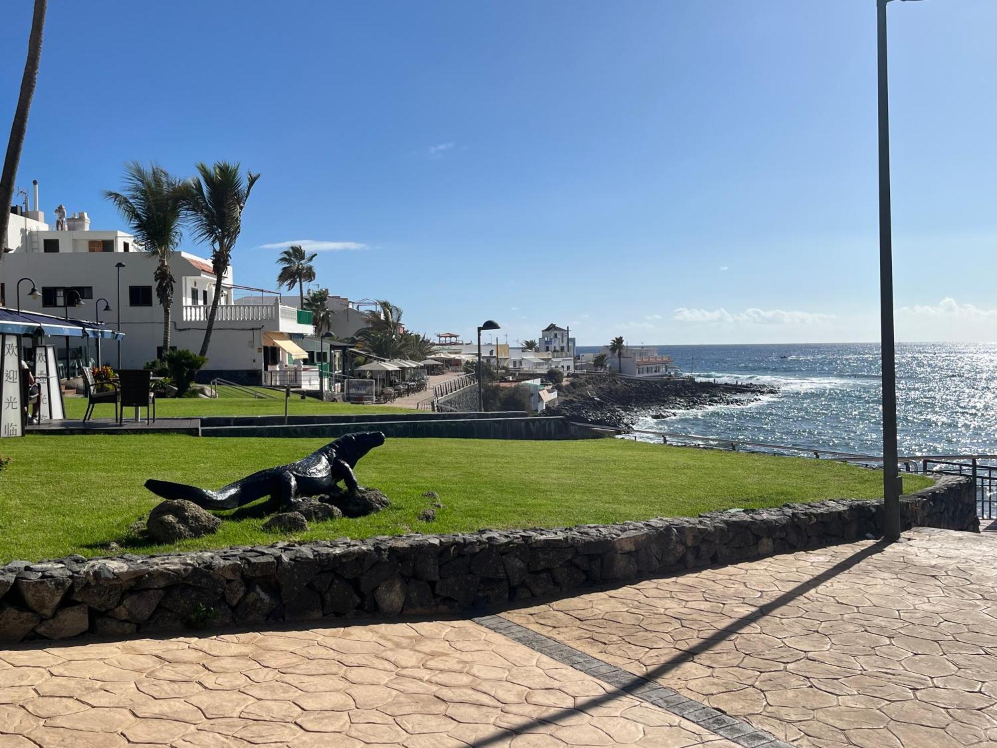 Playa Del Duque-amazing Views 2 Bedroom Apartamento *