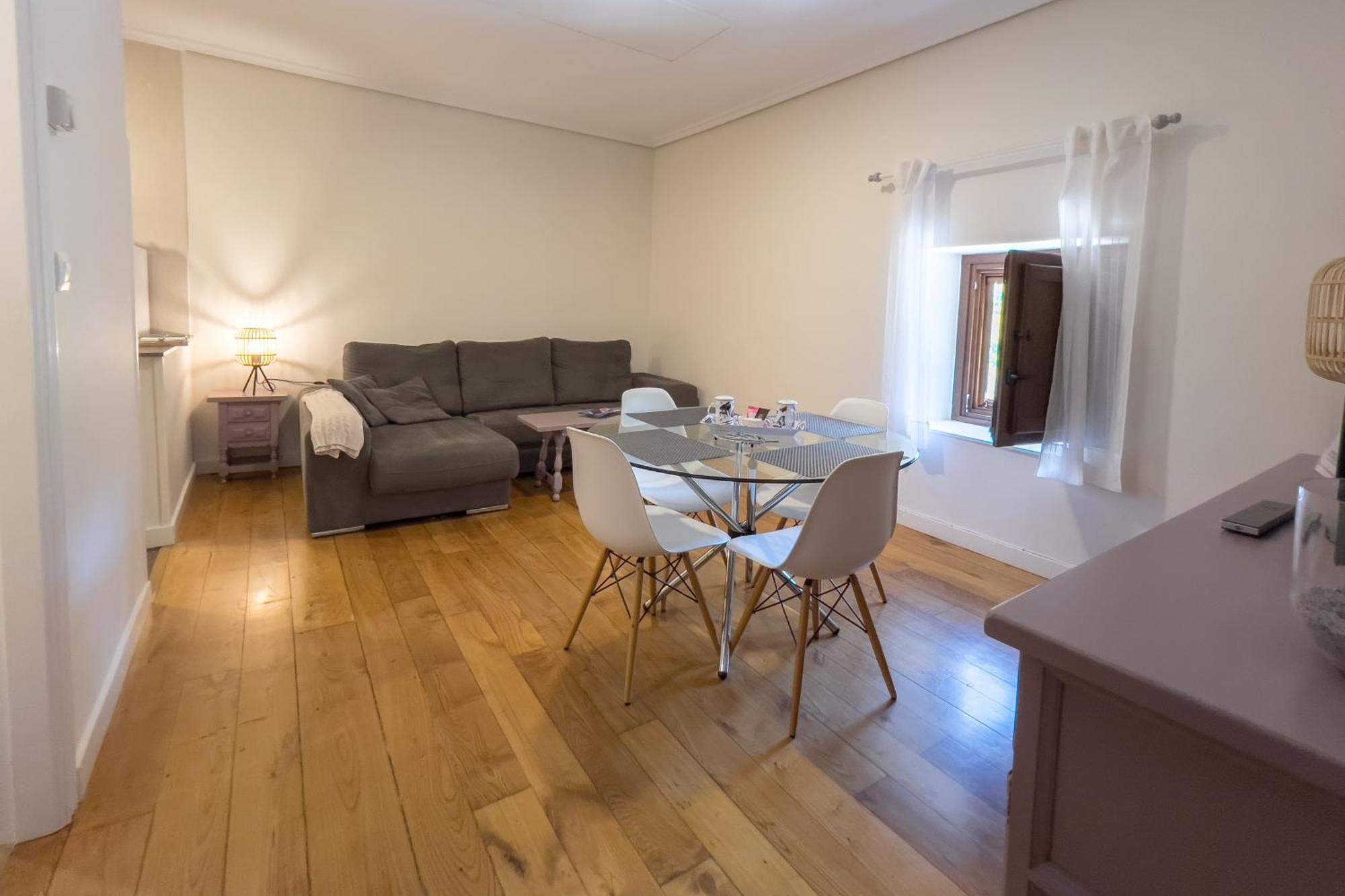 Santa Lucia Apartment Cabezon De La Sal