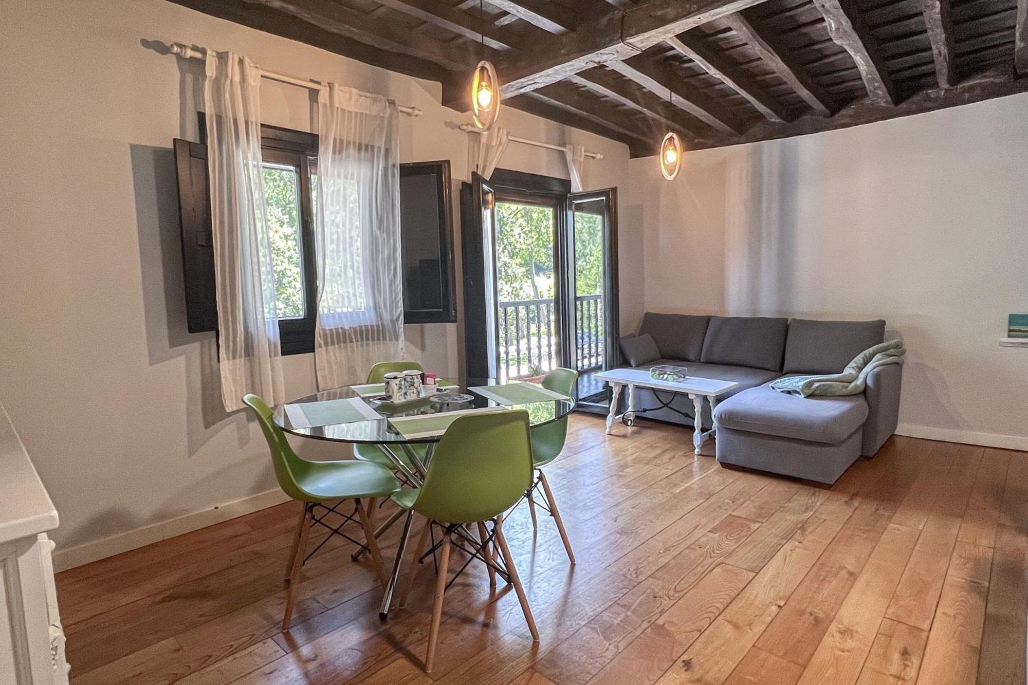 Santa Lucia Apartment *