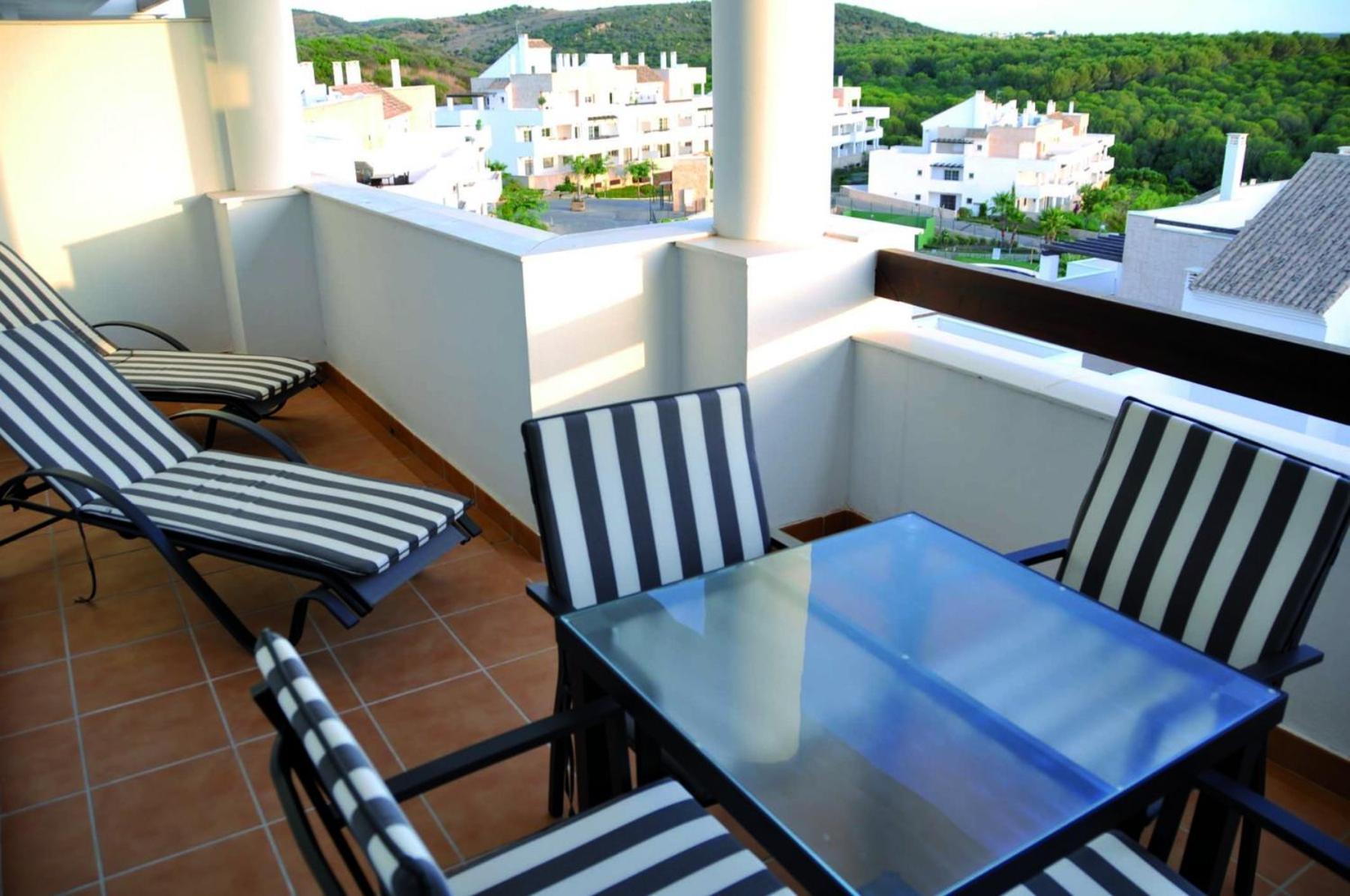 2127-superb 2 Bedrooms , Lovely Terraces And Pool San Roque (Andalucia)