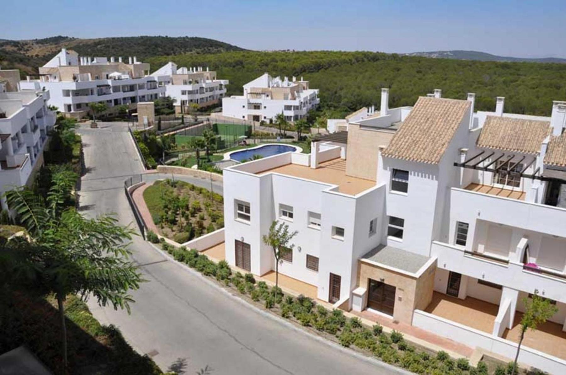 2127-superb 2 Bedrooms , Lovely Terraces And Pool Apartamento