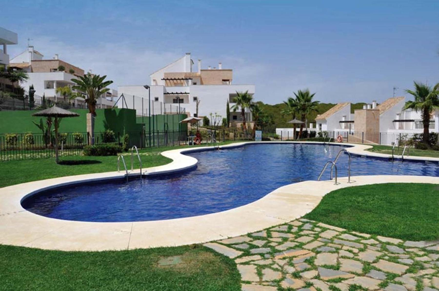 2127-superb 2 Bedrooms , Lovely Terraces And Pool San Roque (Andalucia)