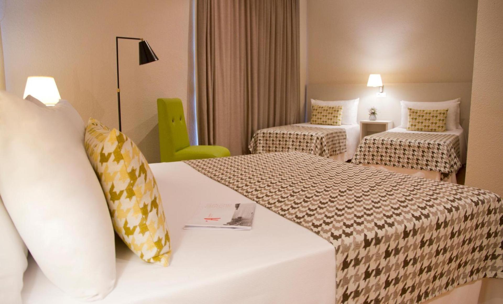 Alegria Plaza Paris 4*sup Lloret de Mar