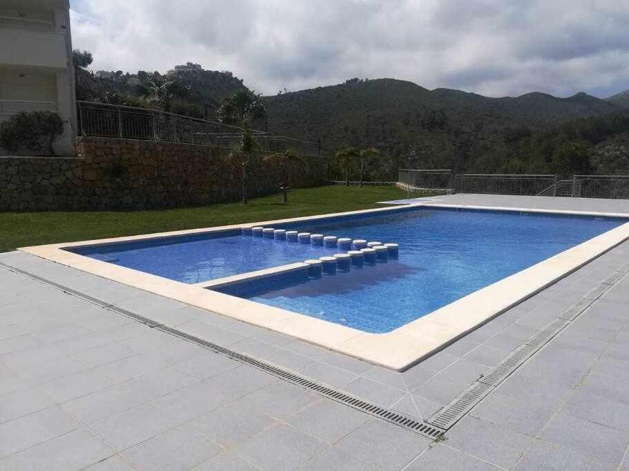 Mar, Sol Y Montaña With Airco&pool Apartamento *