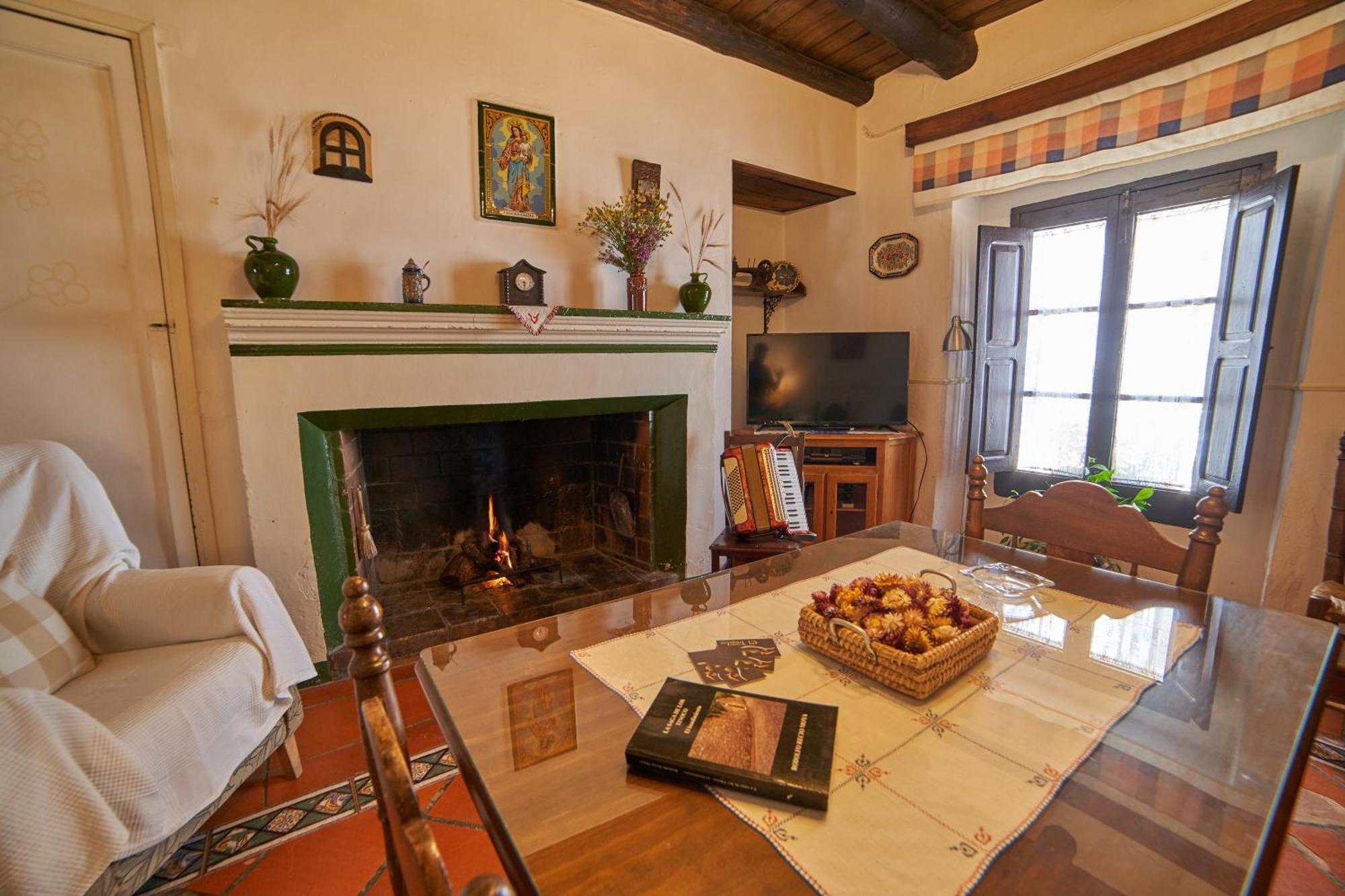 Holiday home Tragaluz I Fuenteheridos