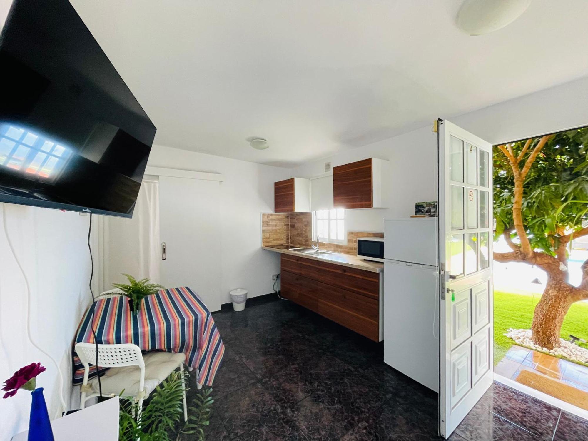 Apartamento Con Piscina, Vistas, Wifi, Ac Y Calefacción El Paso