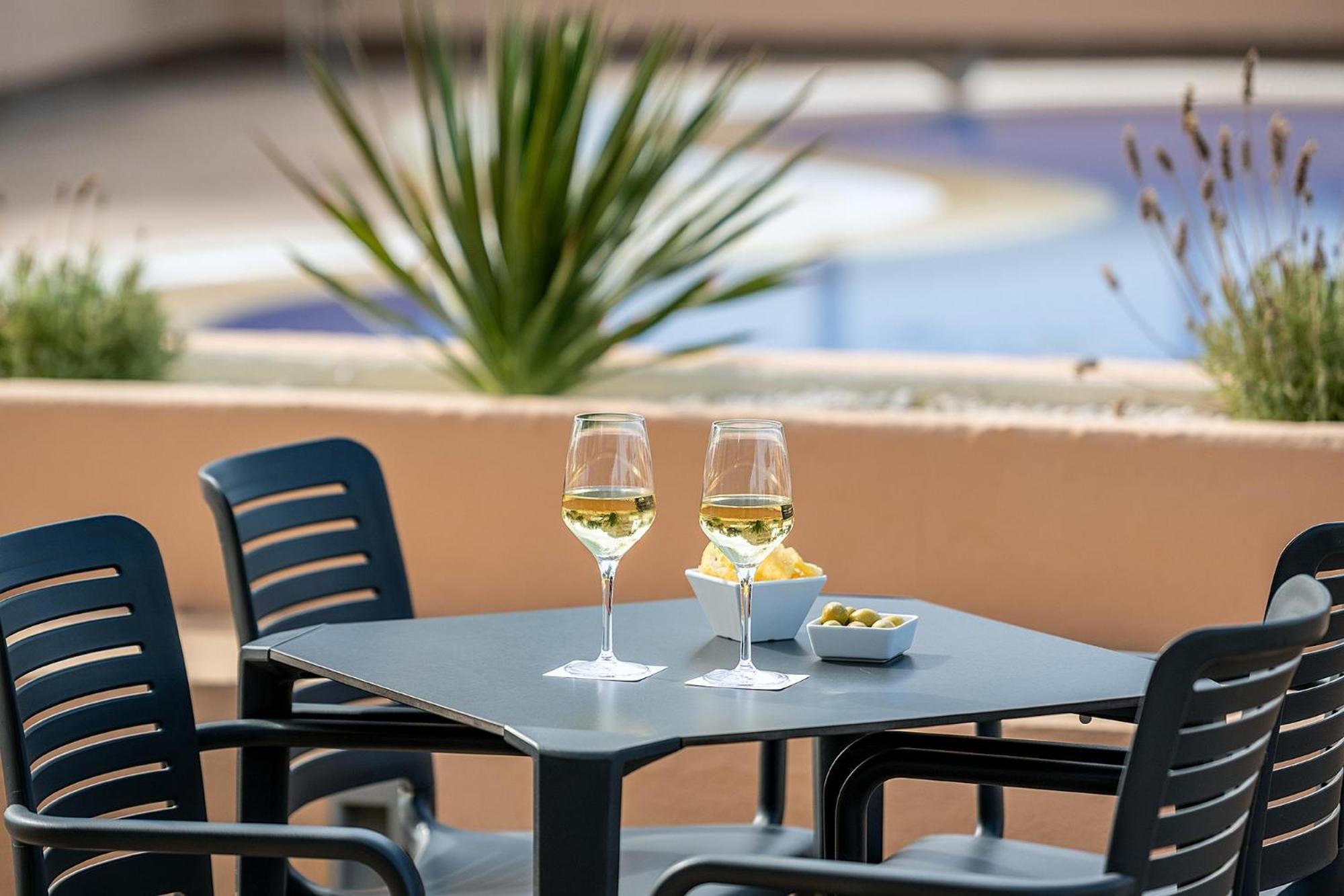 Poseidon Hotel&spa Hotel
