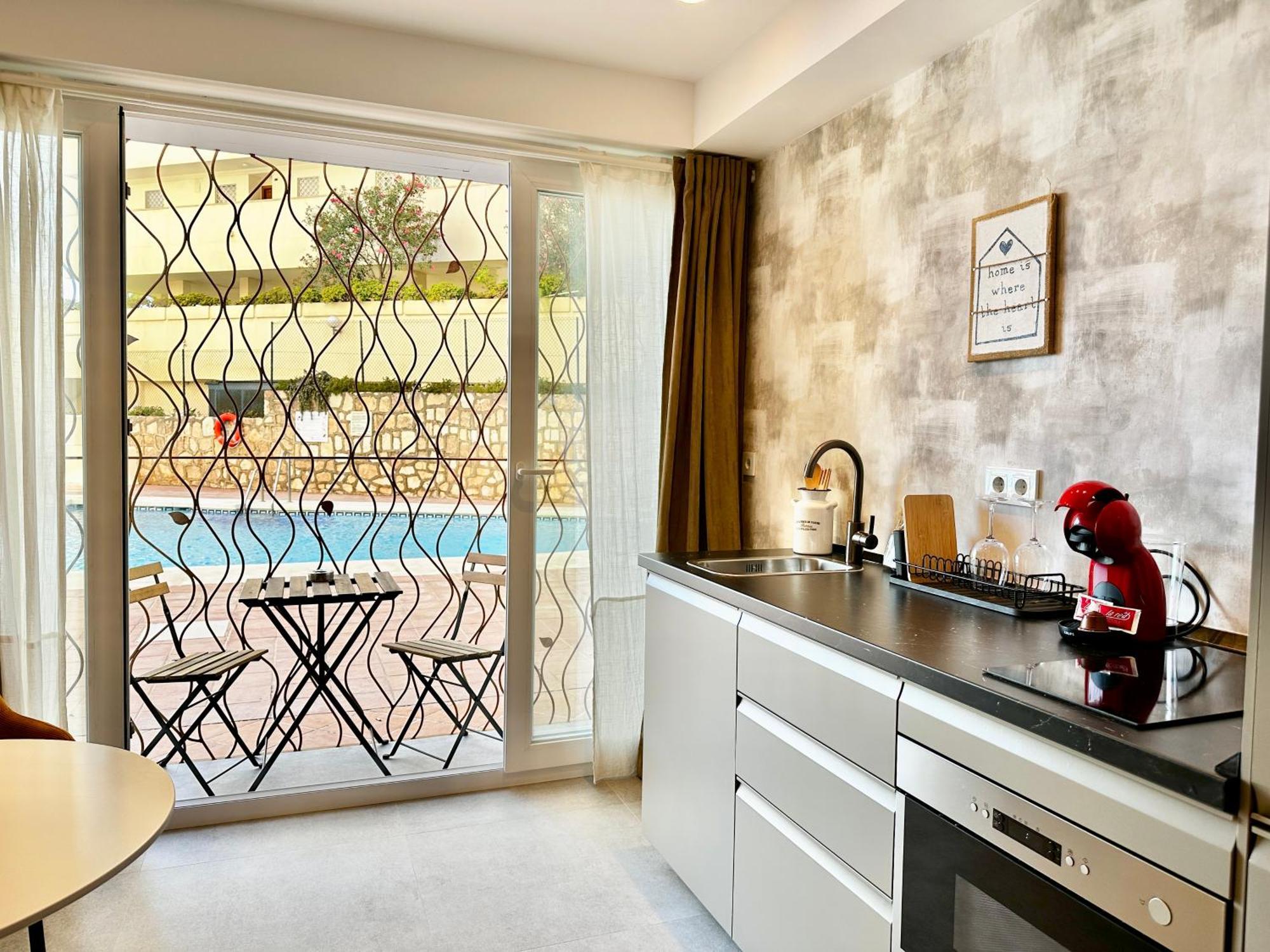 Loft 18 Beachfront Center * Marbella