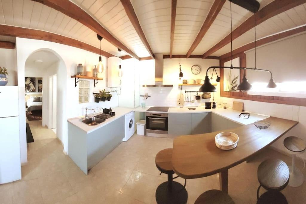 Vintage & Deluxe Apartment *