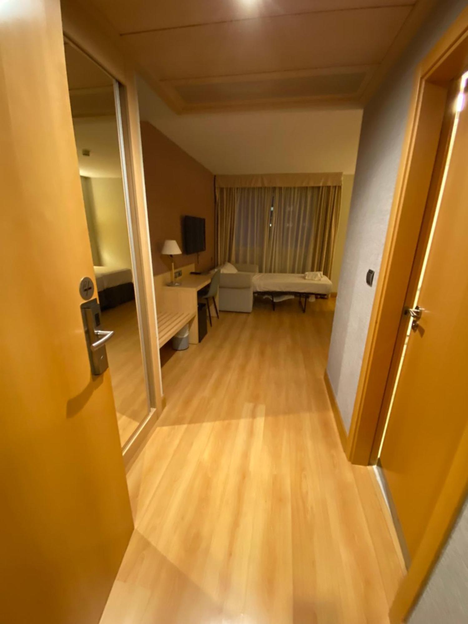 Hospedium Gomá Hotel