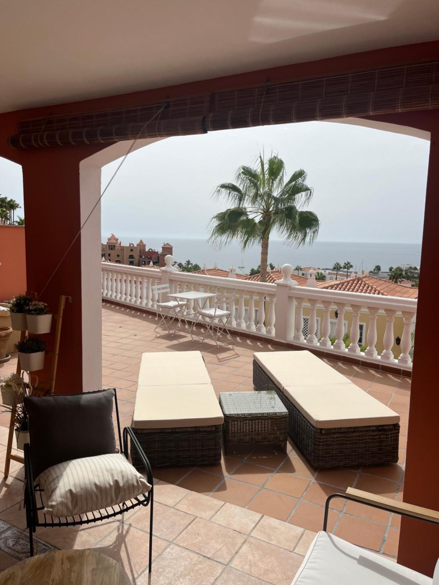 Apartamento Playa Del Duque-amazing Views 2 Bedroom