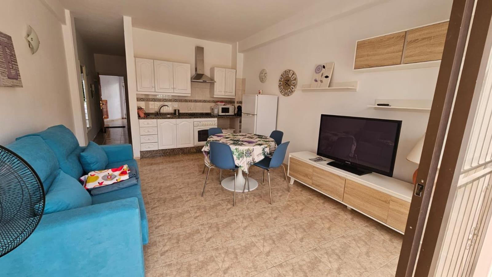 Apartamento Parque Margarita, Terraza Vista Piscina