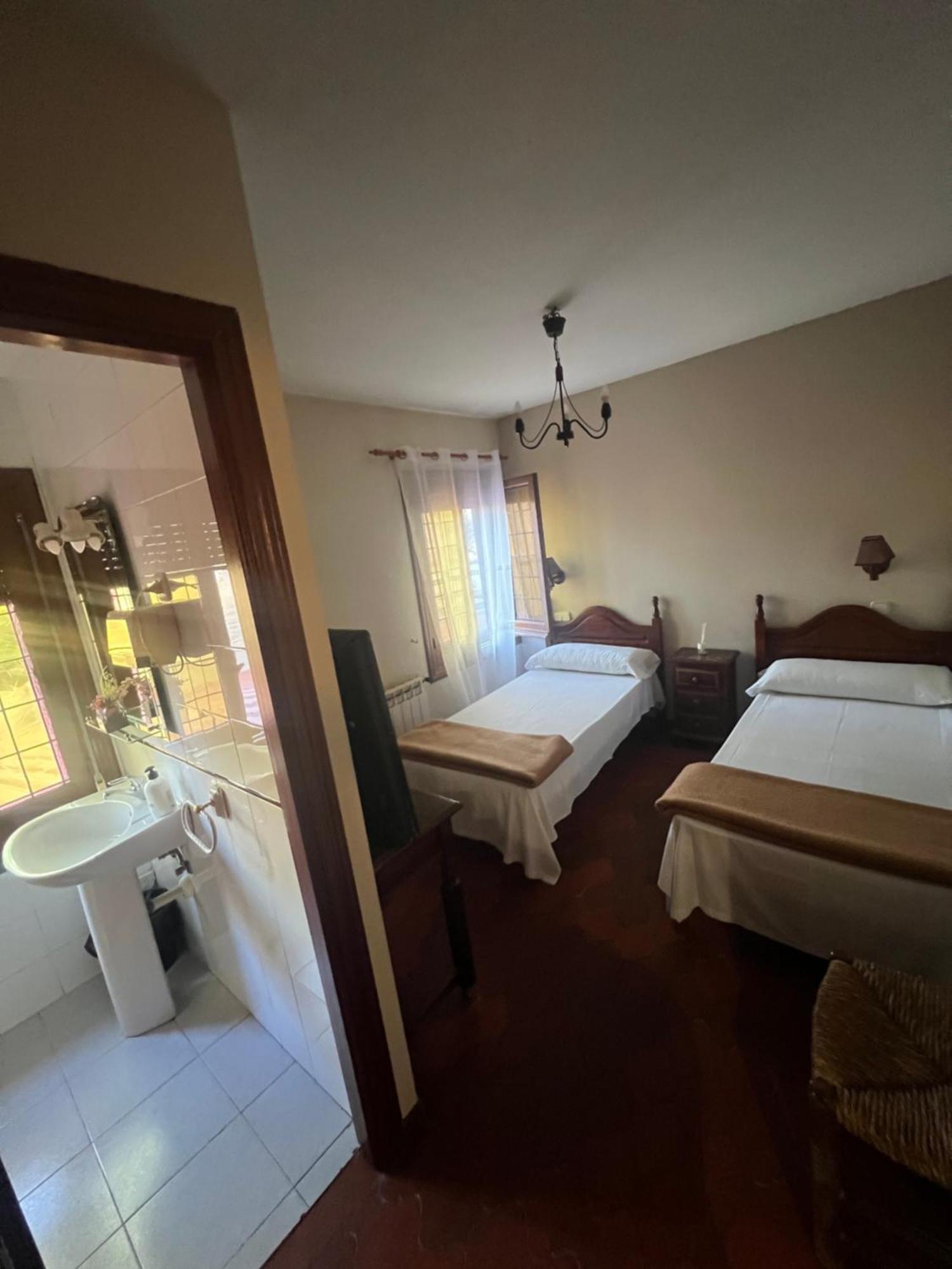 Hostal El Valle La Pradera de Navalhorno