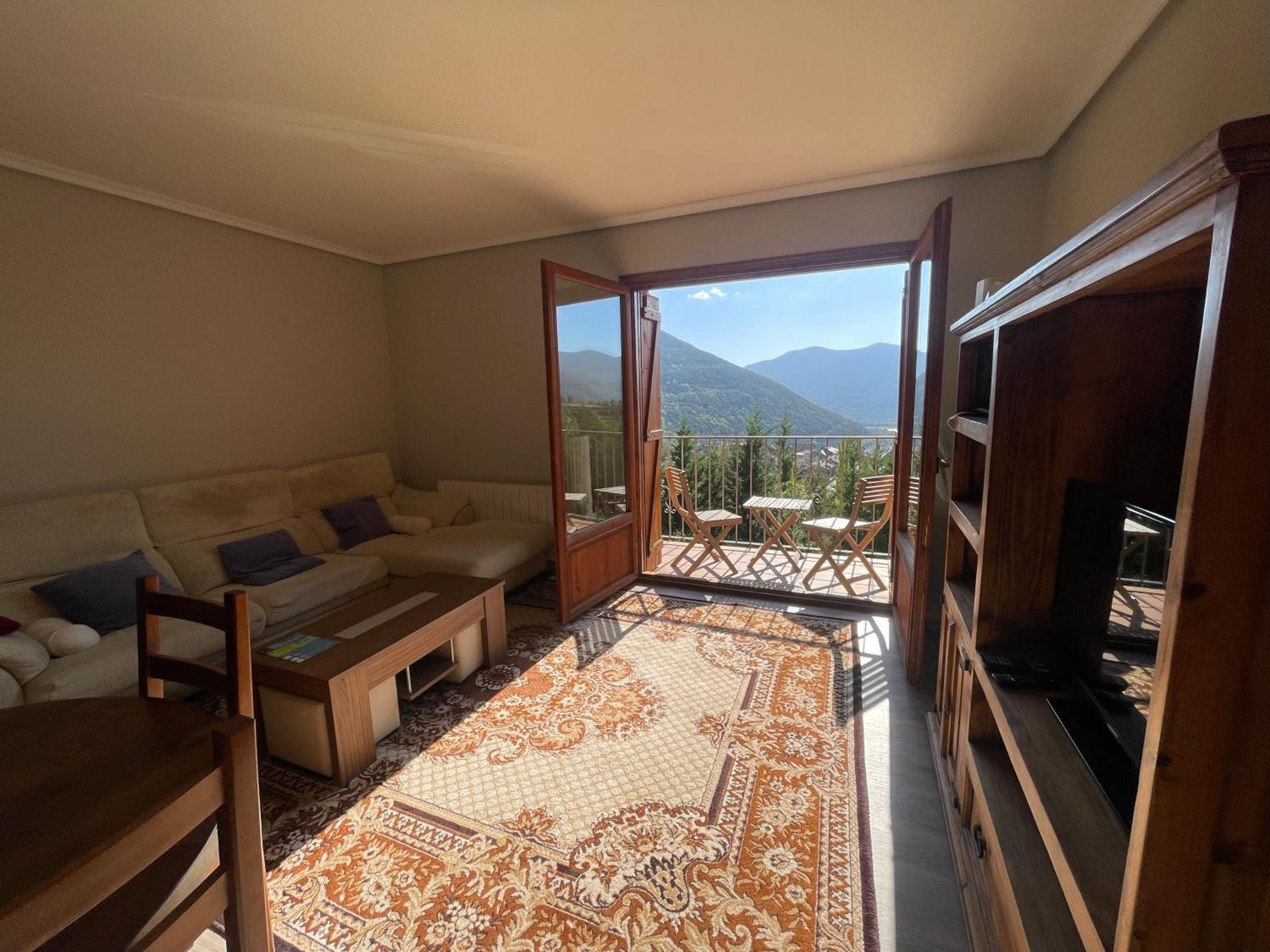 Apartamento Uria - Ubicacion Perfecta, Rodeado De Naturaleza, Vistas Espectaculares Gavín