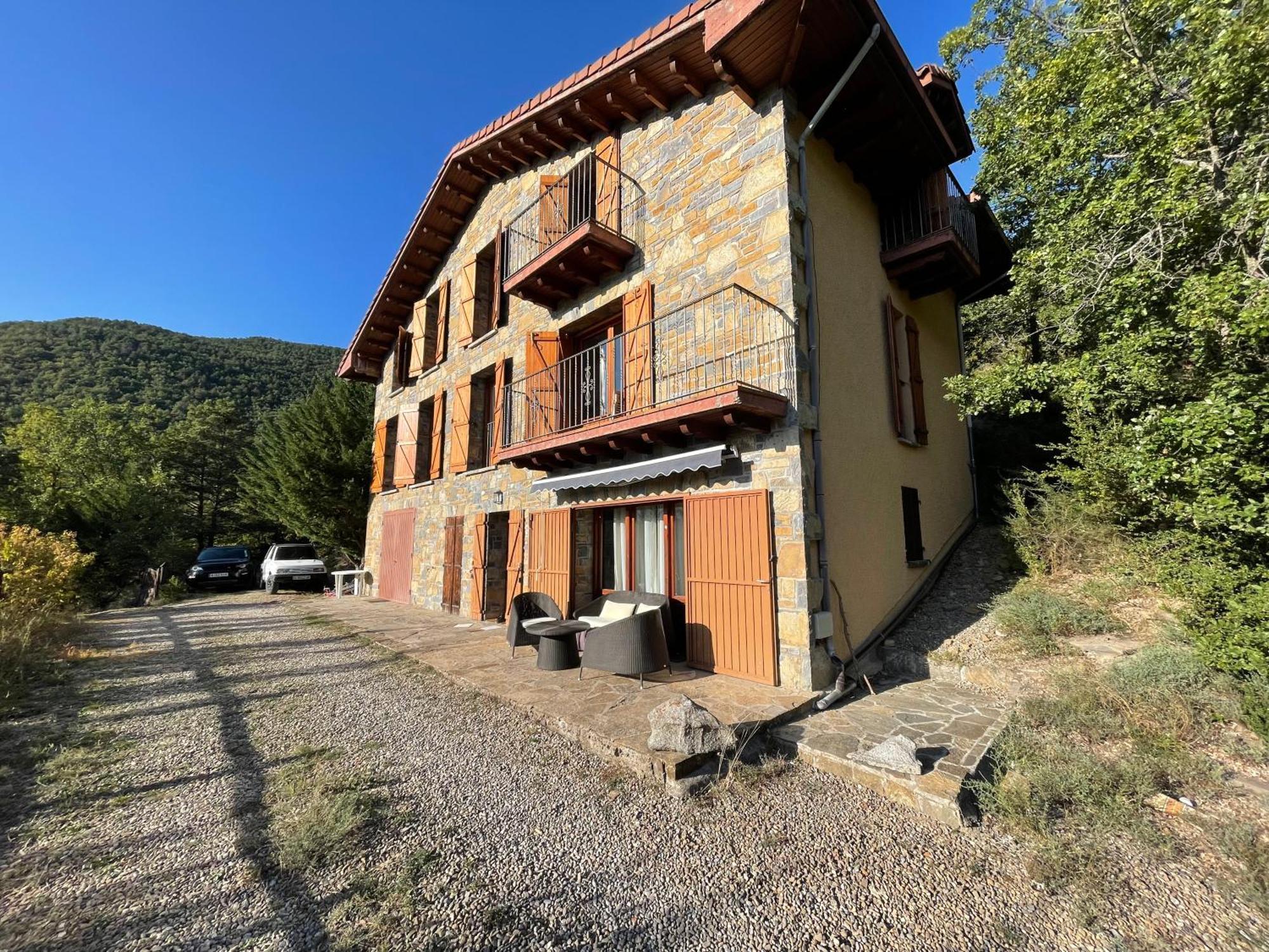 Uria - Ubicacion Perfecta, Rodeado De Naturaleza, Vistas Espectaculares Apartamento Gavín