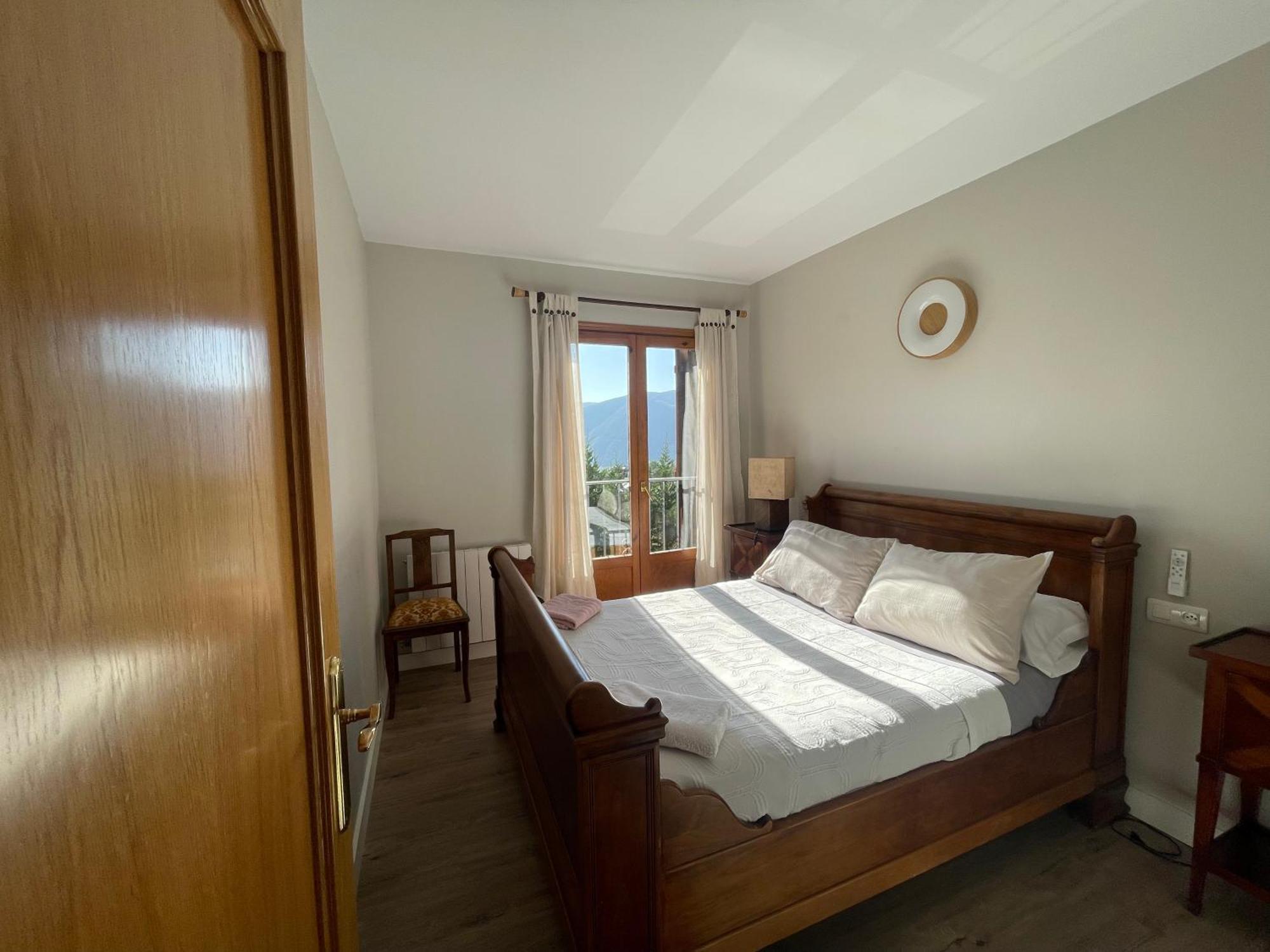 Apartamento Uria - Ubicacion Perfecta, Rodeado De Naturaleza, Vistas Espectaculares *