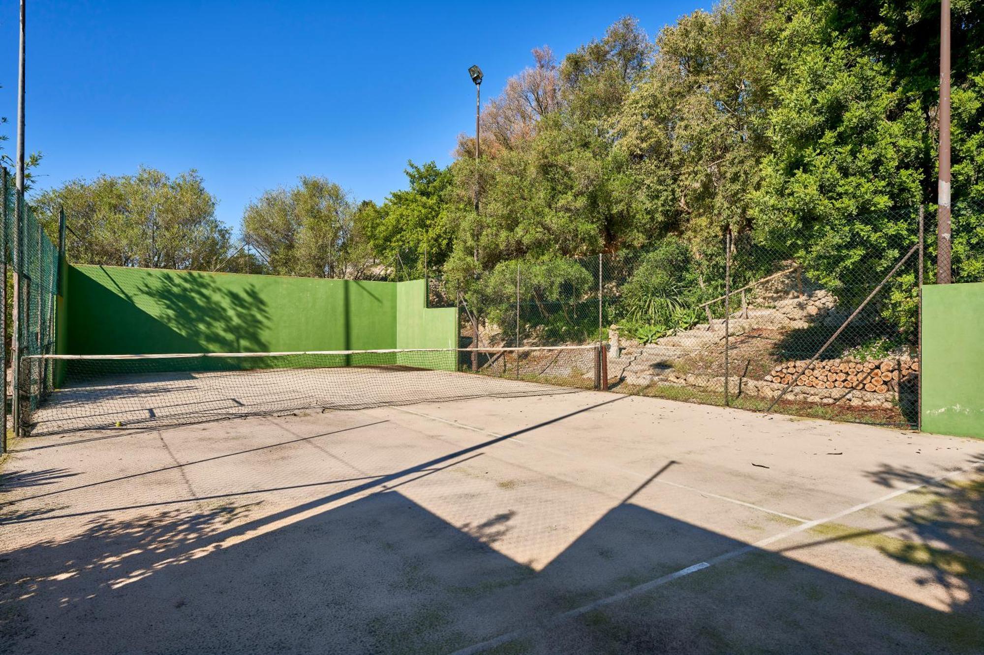 Quiet In With Amazing Pool, Paddle Court And Garden Villa *