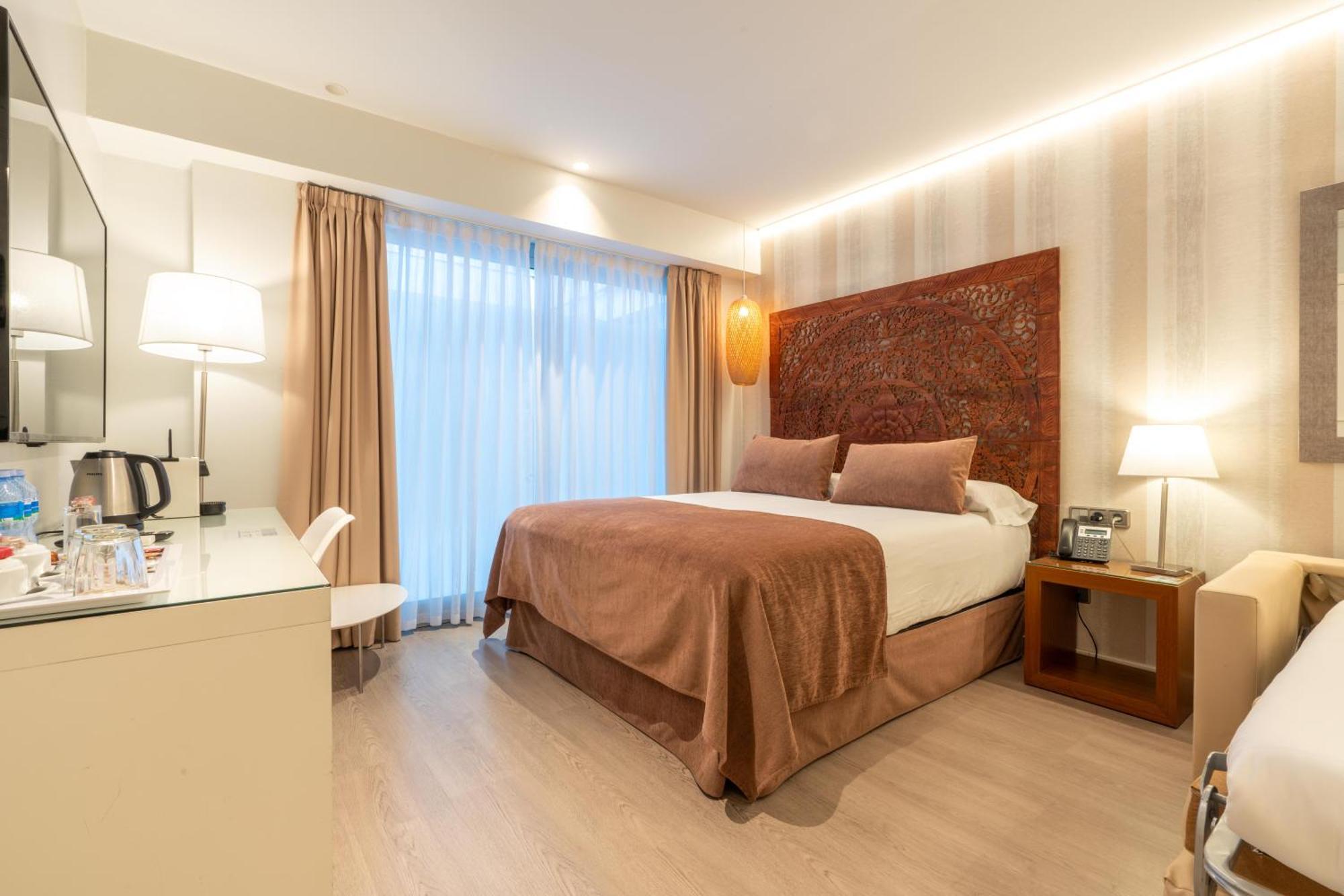 Serennia Fira Gran Via Exclusive