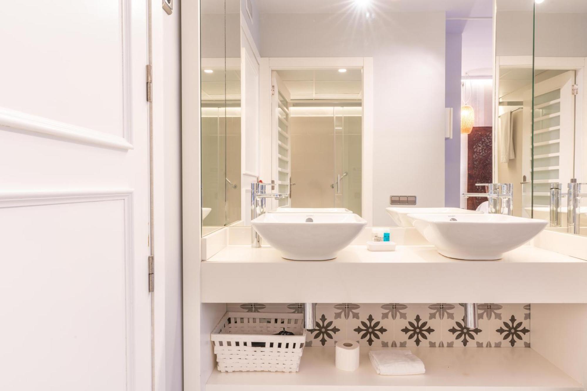 Hotel Serennia Fira Gran Via Exclusive 2*