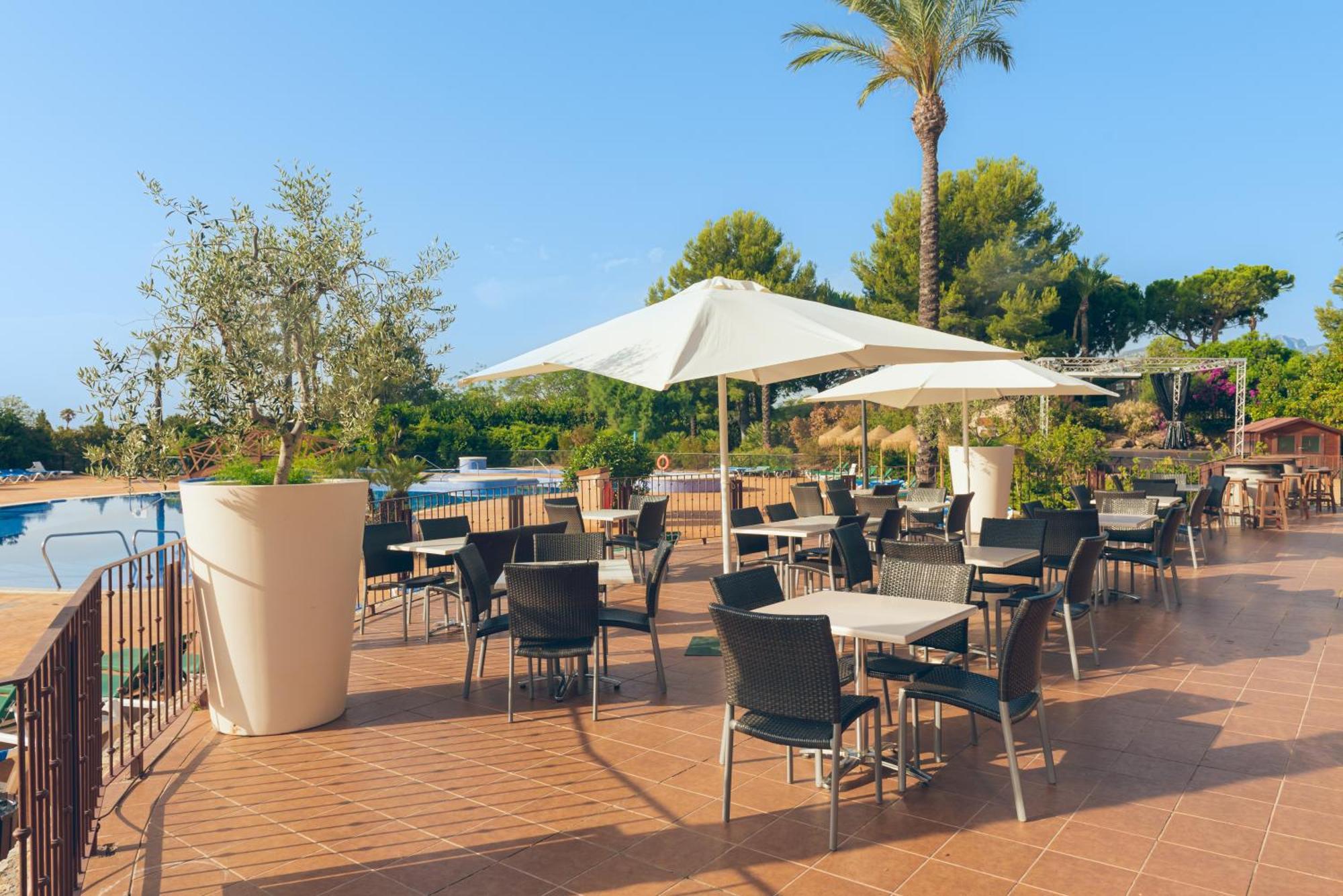 Pierre & Bonavista De Bonmont Hotel 3*
