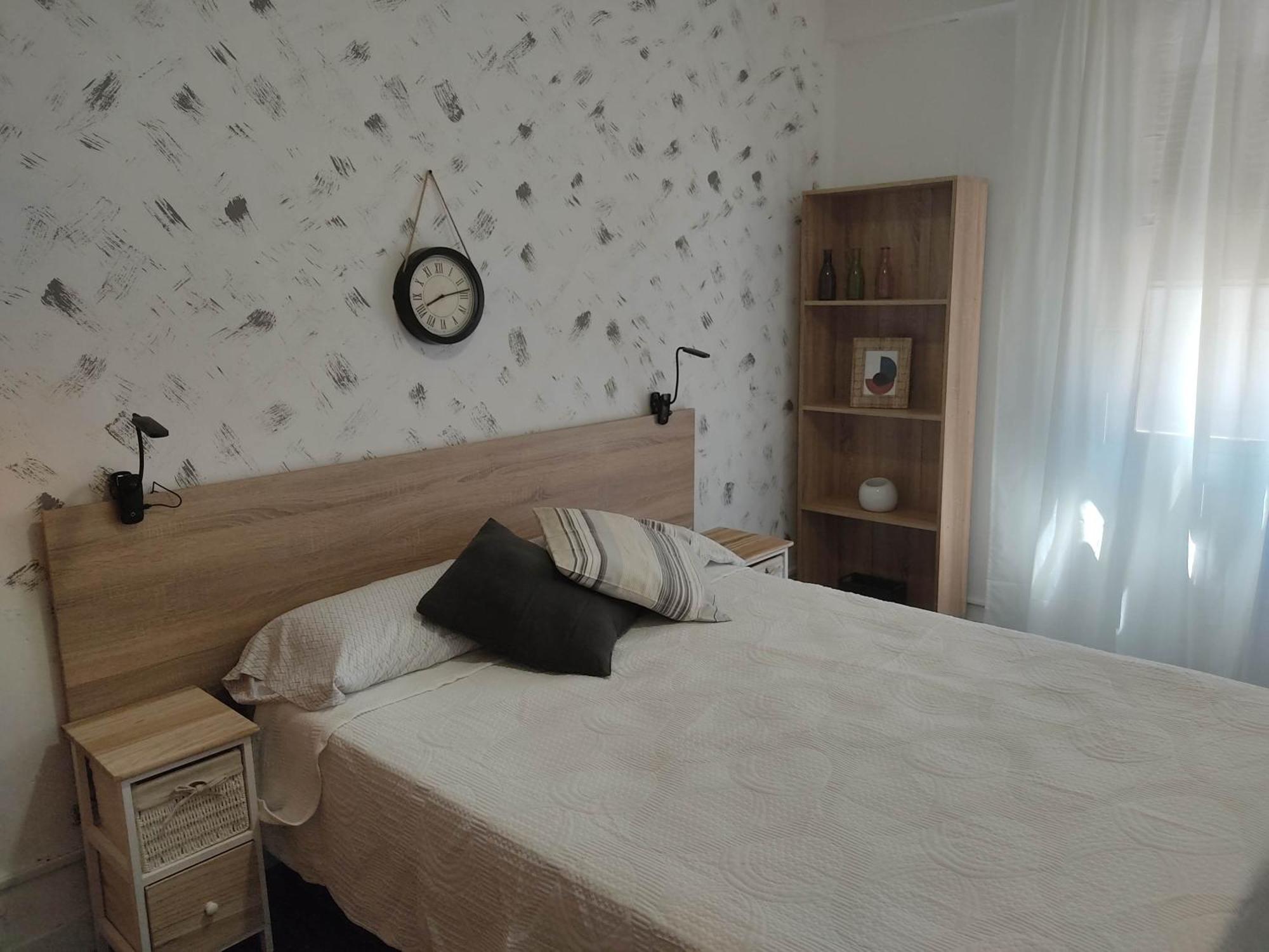 Apartment Luminoso En Centro Del Pueblo Con Wifi Y A' A'