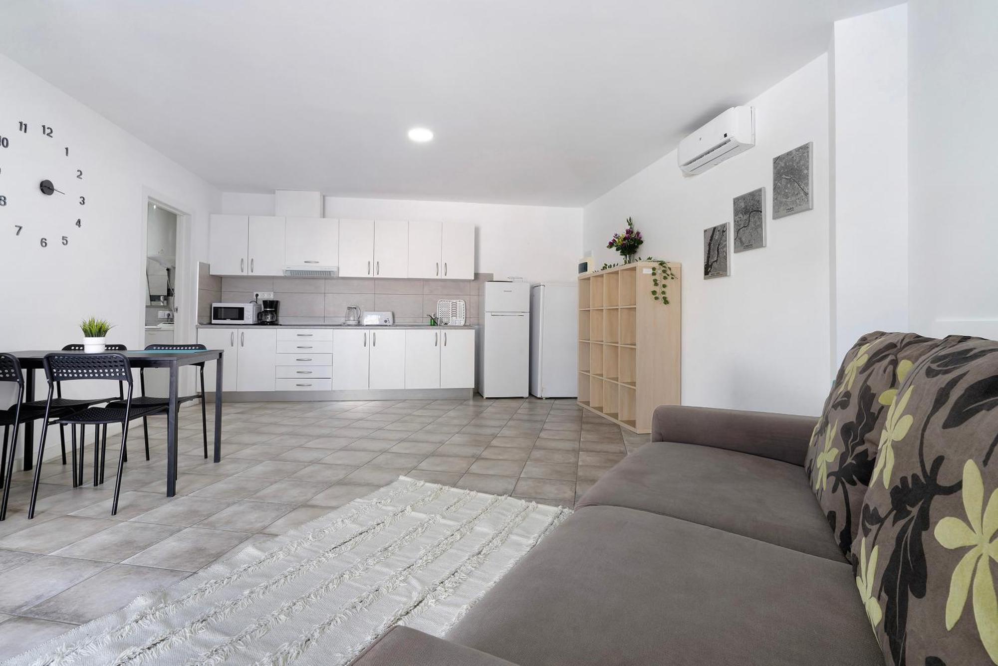 Apartamento Flores4 San Bartolomé