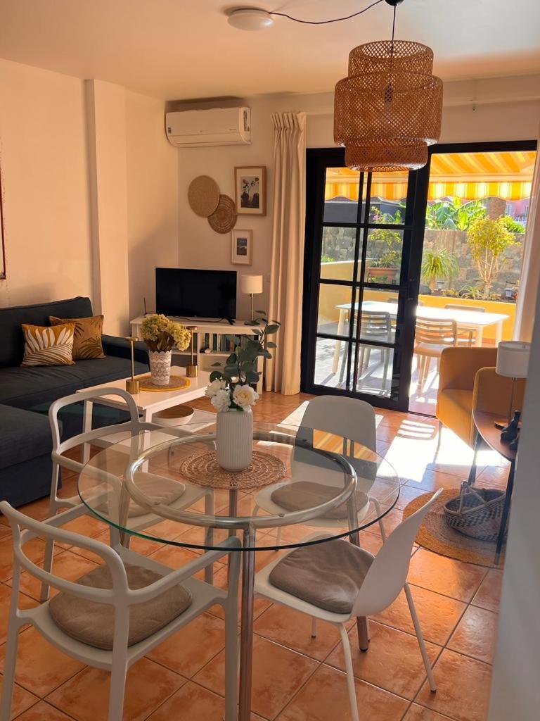 In Playa Calera - Swimming Pool Apartamento Valle Gran Rey