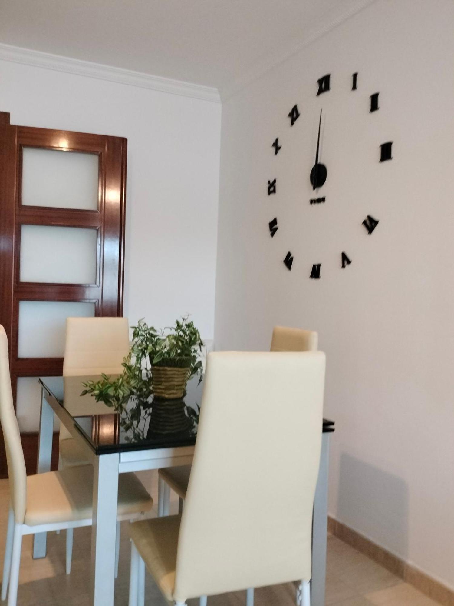 L&l Livin & Live Apartment