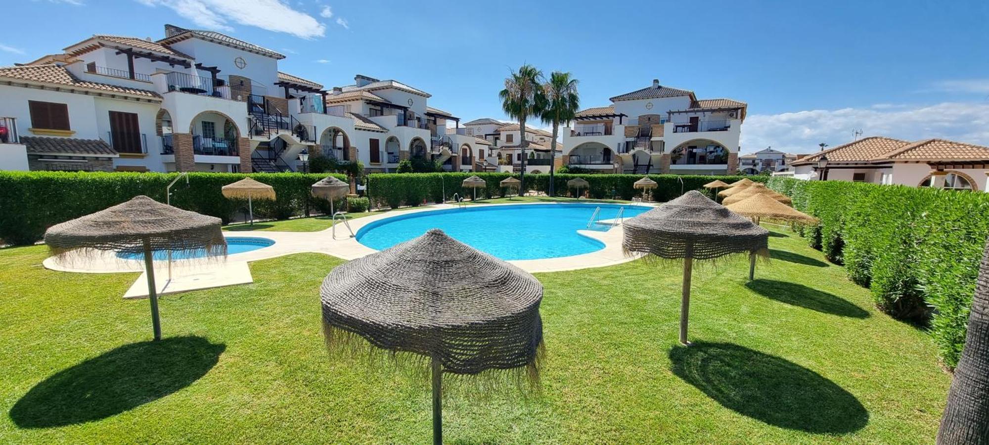 Homes Of Spain, Al Andalus Residencial Ja Bajo En Frente Piscina, Wifi Apartment