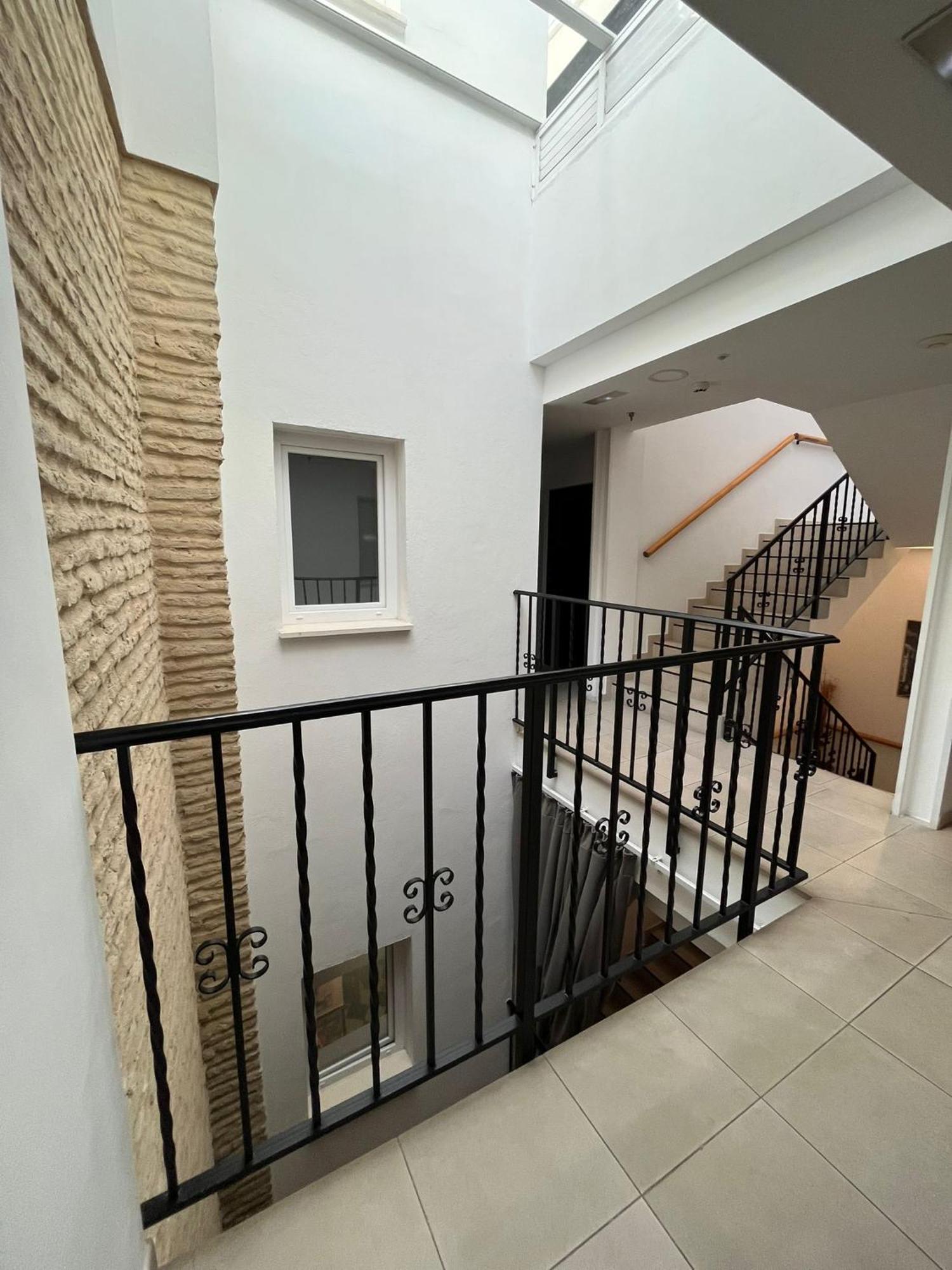 Hostel A2c (adults Only)