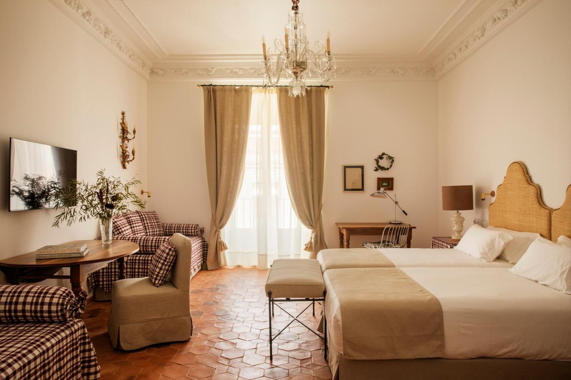 Casa Pizarro Caceres