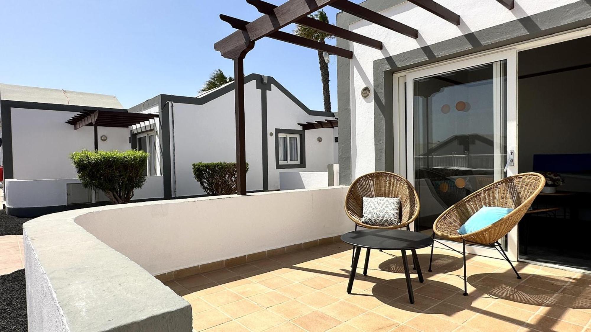 Aparthotel Caleta Dorada