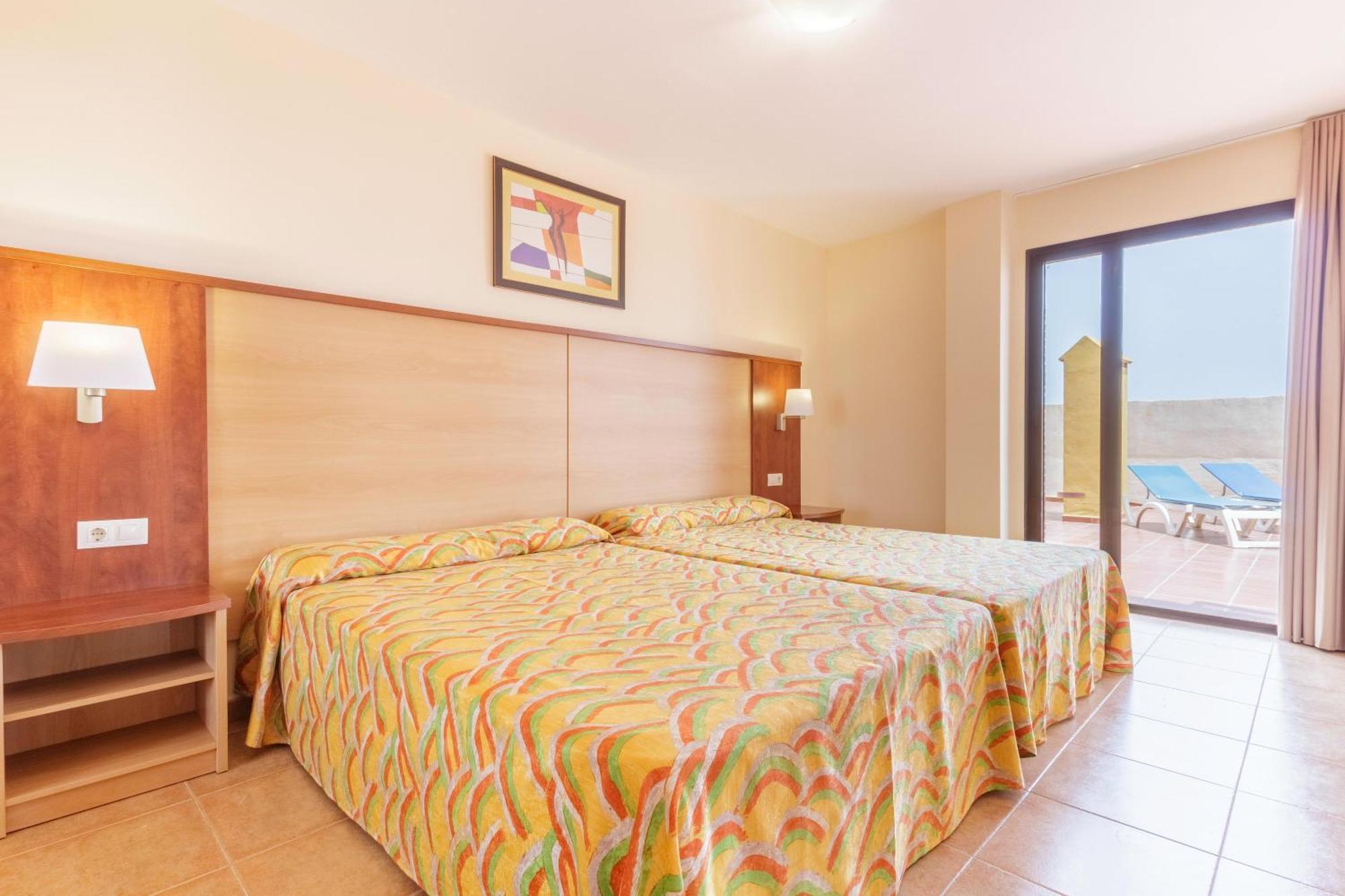 Alcazar Aparthotel La Herradura (Granada)