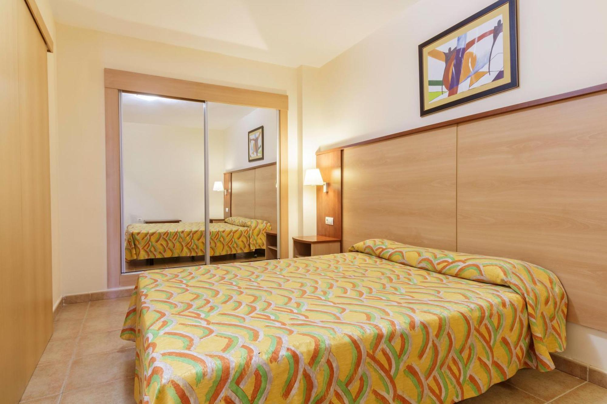 Aparthotel Alcazar La Herradura (Granada)