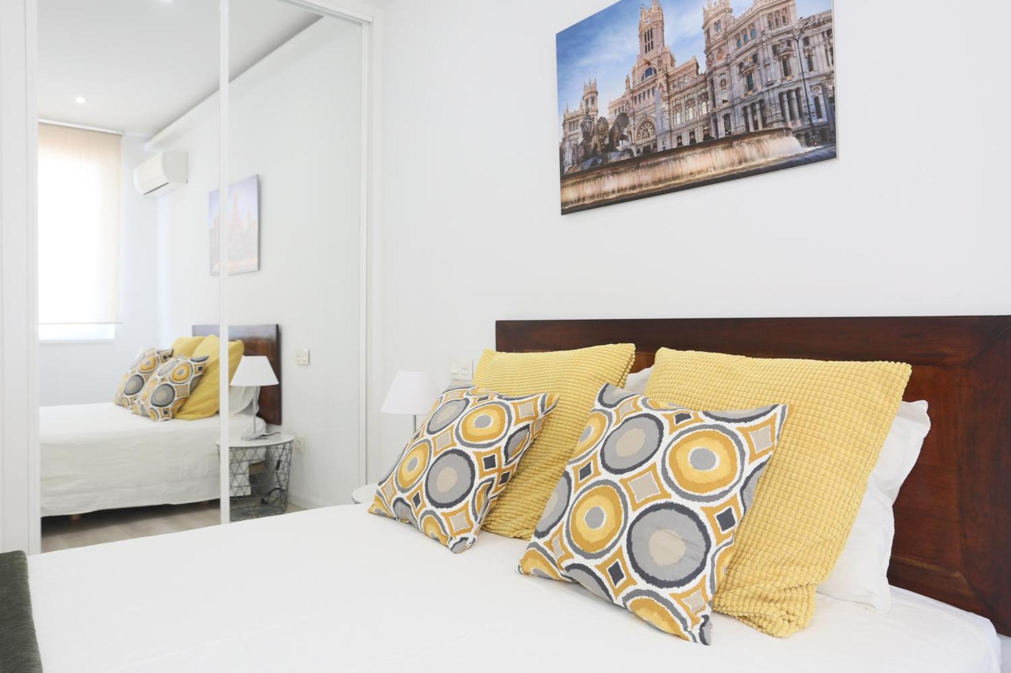 Apartamento Living Center Puerta Del Sol Madrid