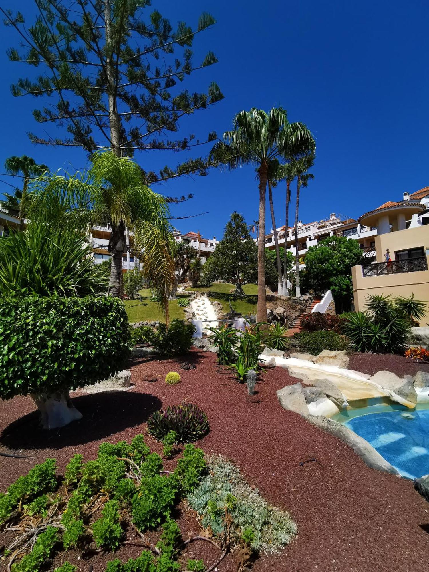 Strelitzia - Ocean View & Heated Pool *