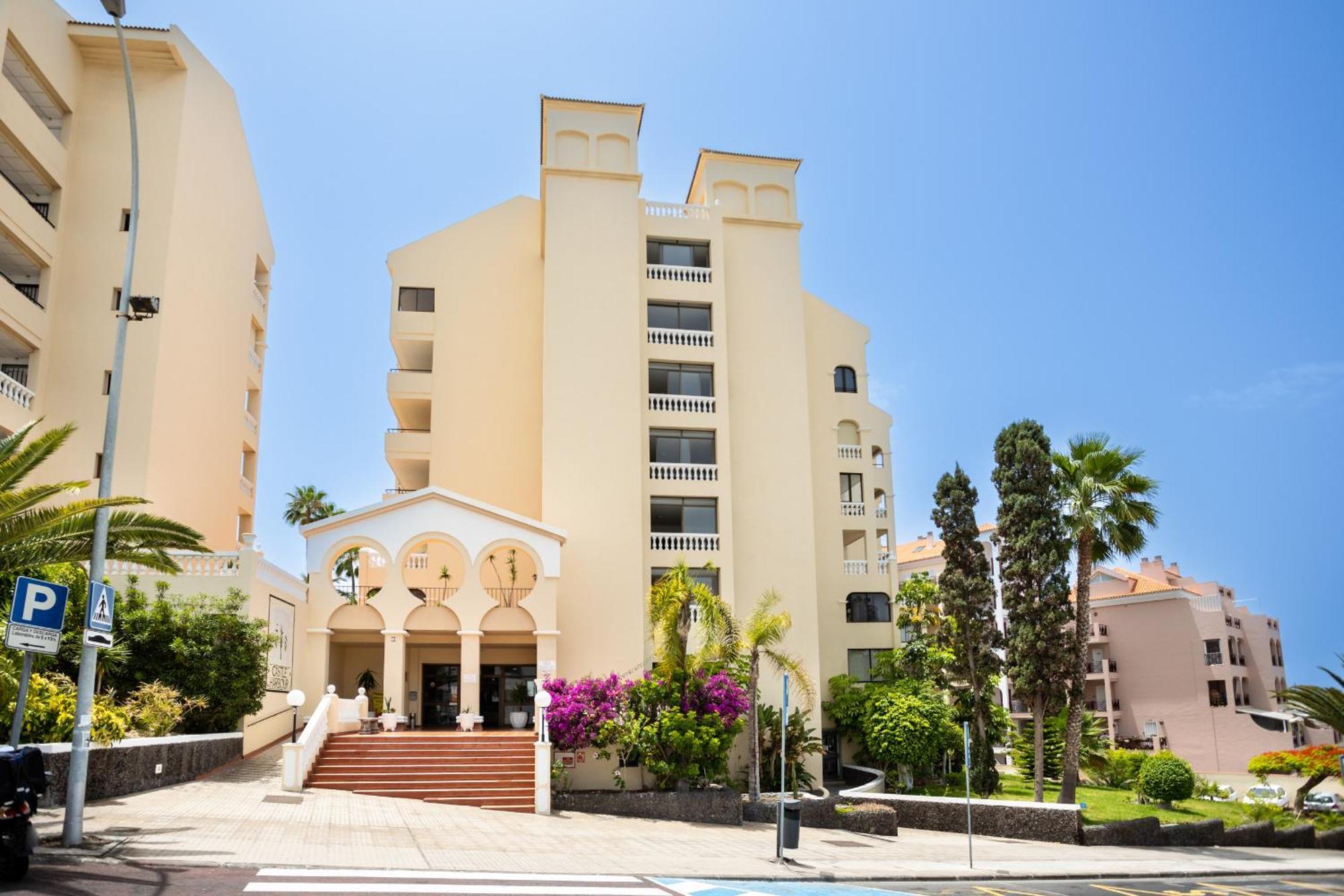 Castle Harbour Melanie's By Lovetenerife * Los Cristianos (Tenerife)