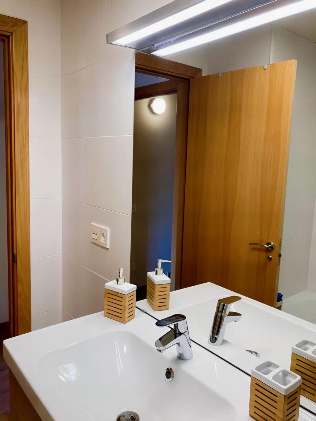 Duplex Amb Vistes Al Pirineu Catala Apartamento *