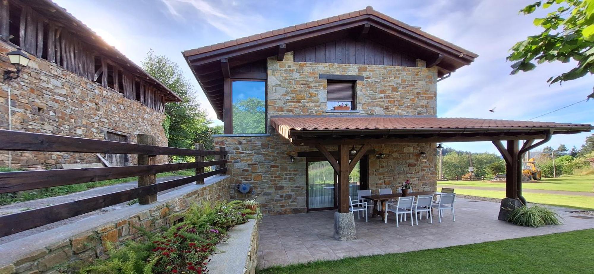 Launtzin Landetxea Holiday home *