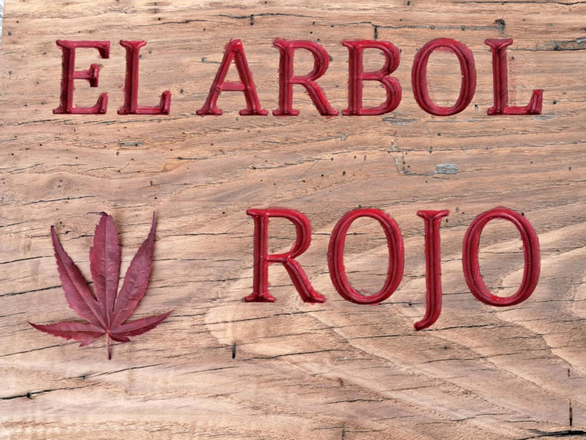 El Arbol Rojo * Selaya