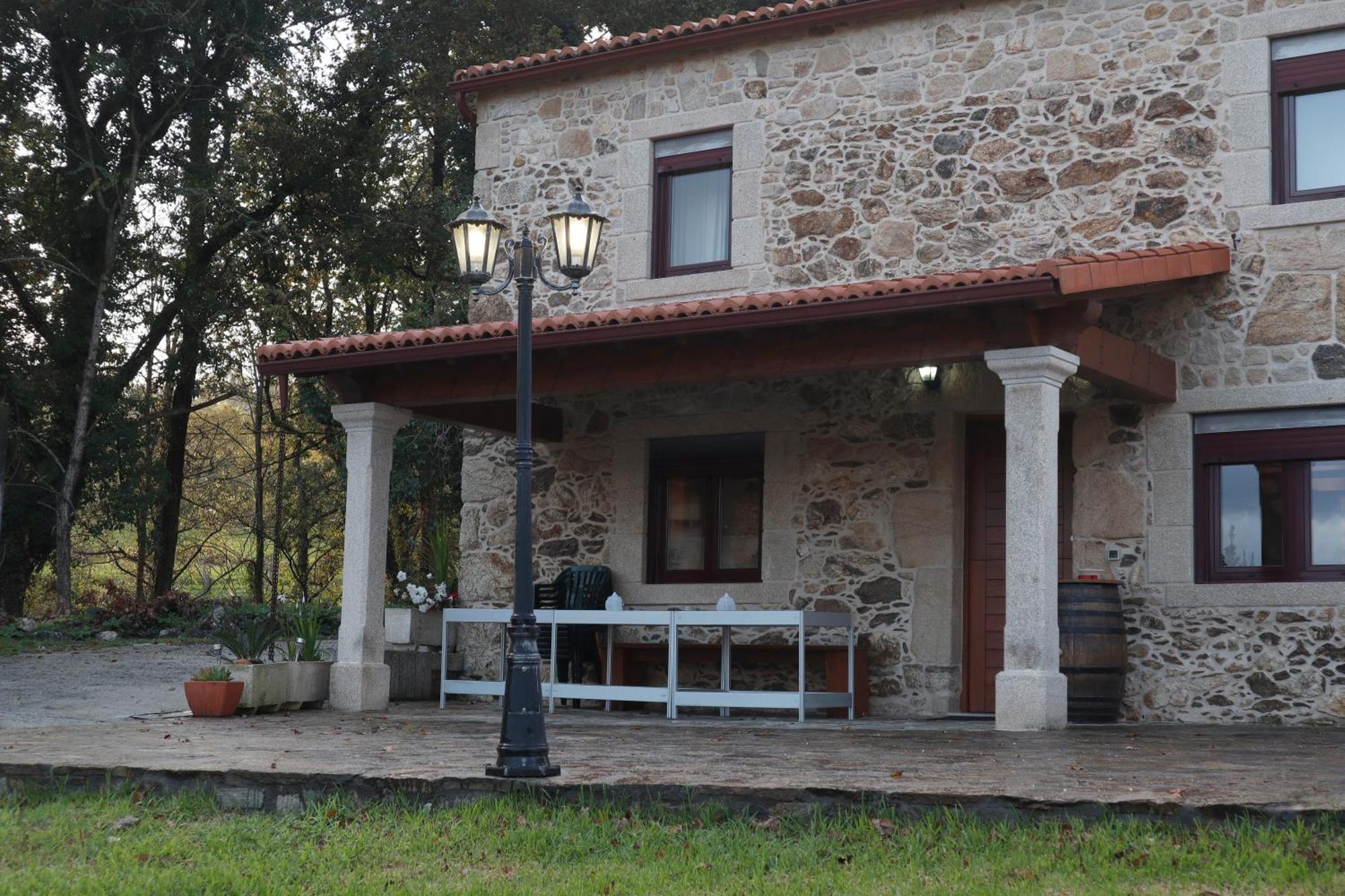 Casa De Piedra, A Lameira