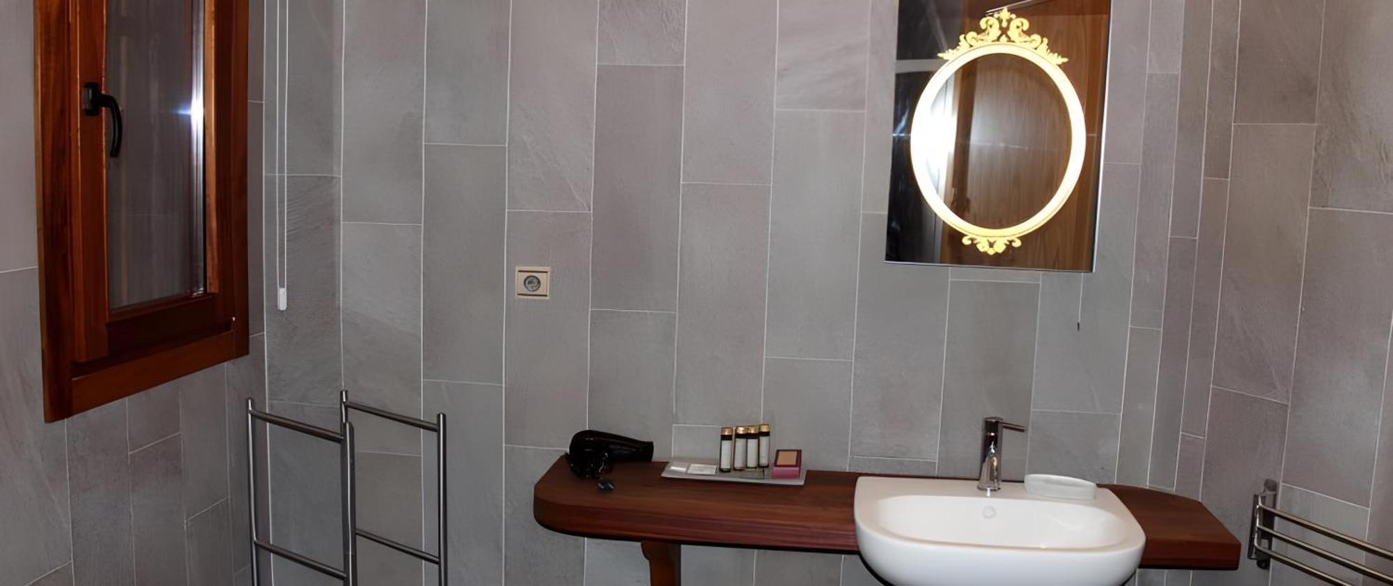Quercus Tierra Hotel