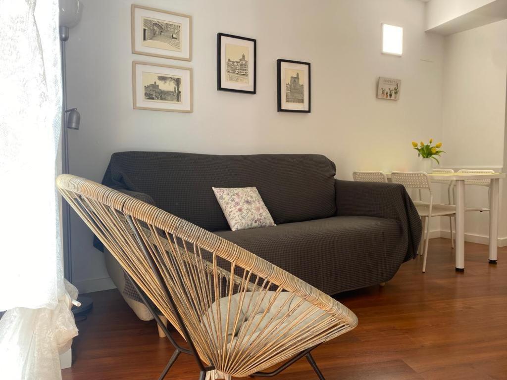 Little Apartamento *